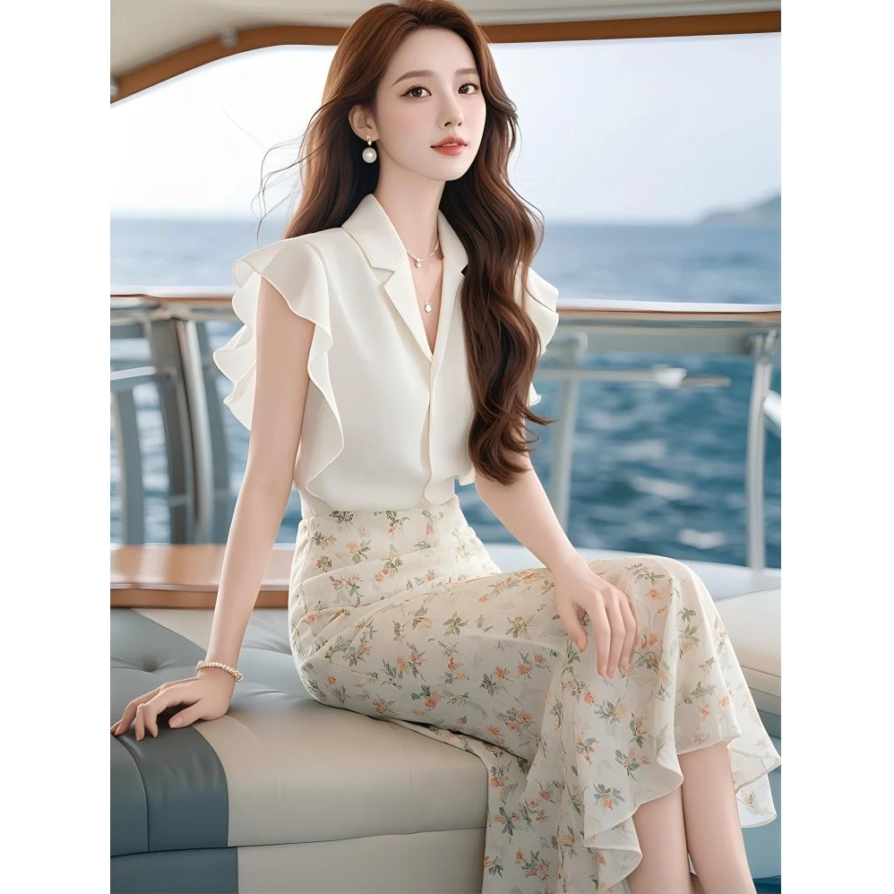 温柔甜美气质套装女夏季时尚洋气减龄衬衫小香风碎花半身裙两件套