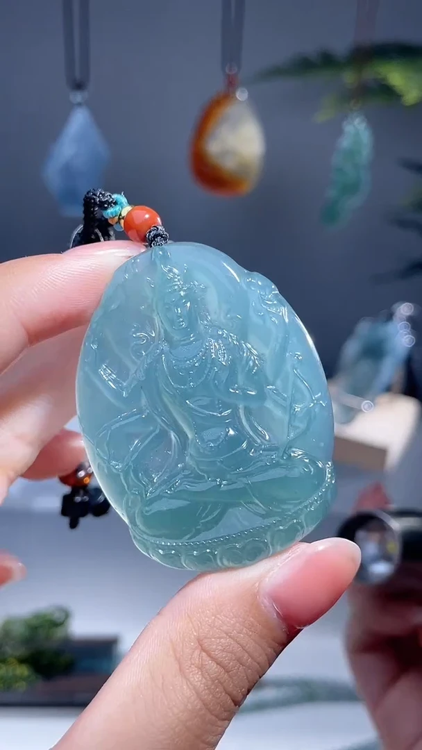 颈饰未镶嵌翡翠千手