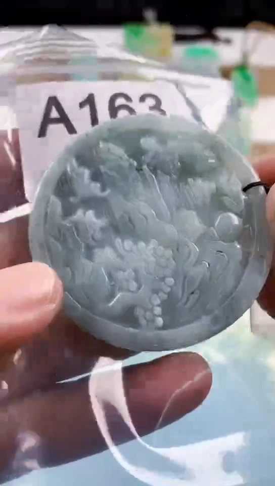 【闪购商品】翡翠挂件未镶嵌天然翡翠吊坠挂件