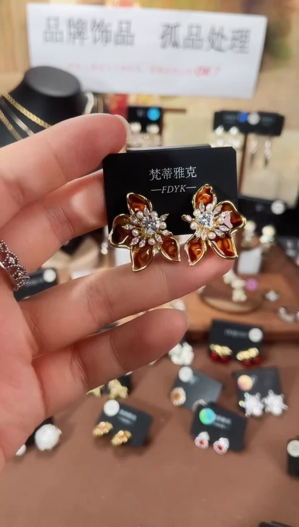 合金925银锆石梵3593