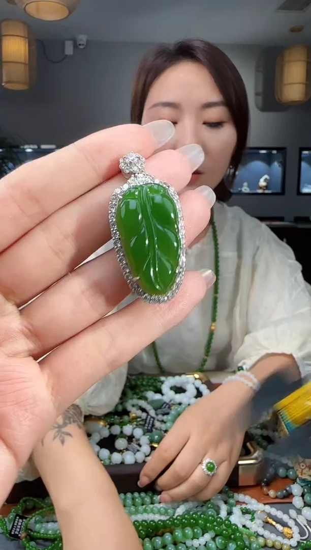 吊坠(不含链)银S925镶嵌和田玉1