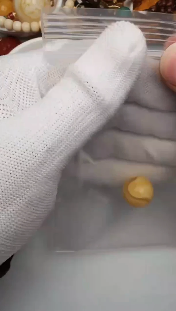 手链琥珀未镶嵌的热饿vv