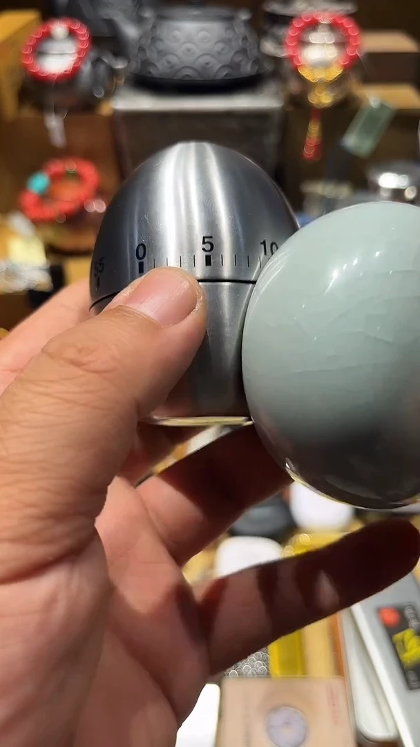 瓷片闪购商品 如图所示
