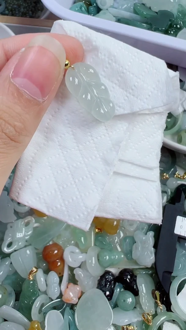 散珠翡翠483号链接，A货翡翠