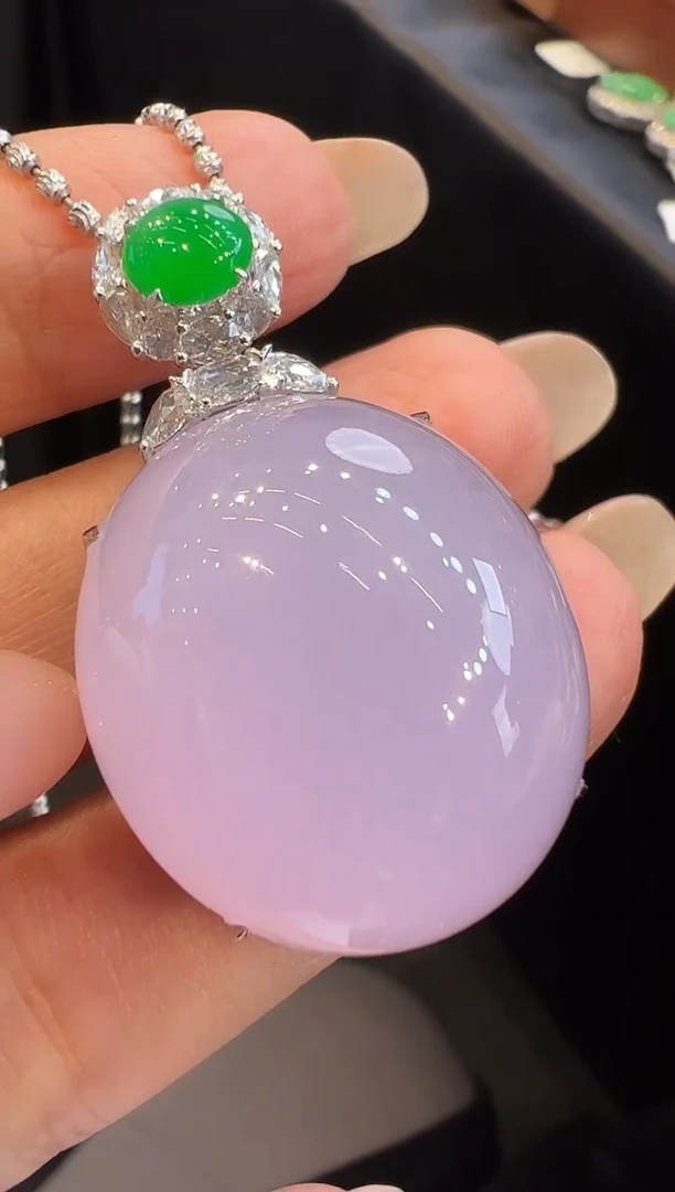 吊坠(不含链)18K金镶嵌翡翠吊坠