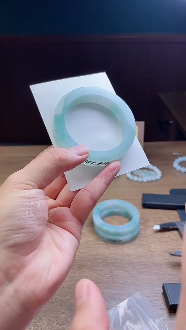 未镶嵌手镯定制翡翠紫*儿定制