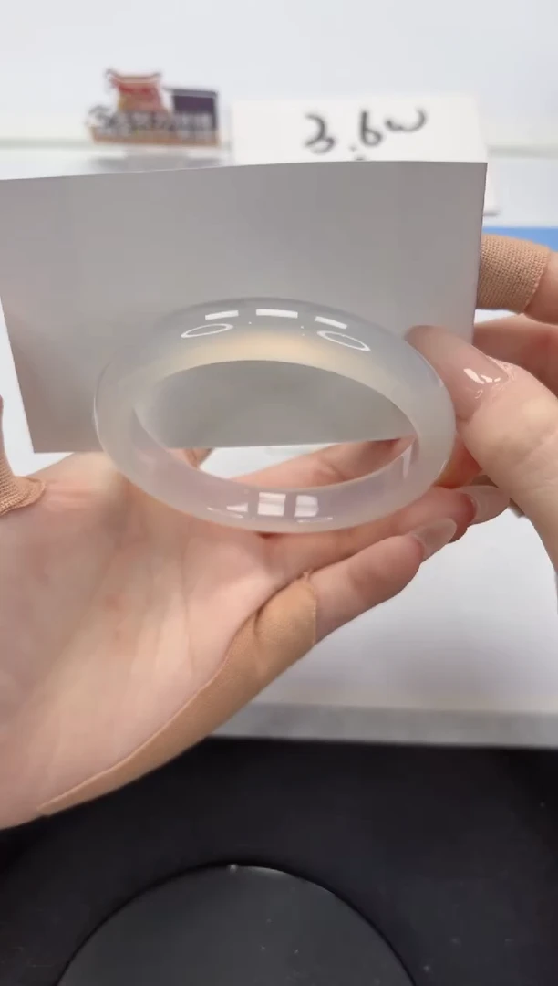 【闪购商品】石英质玉手镯未镶嵌A62-58.8