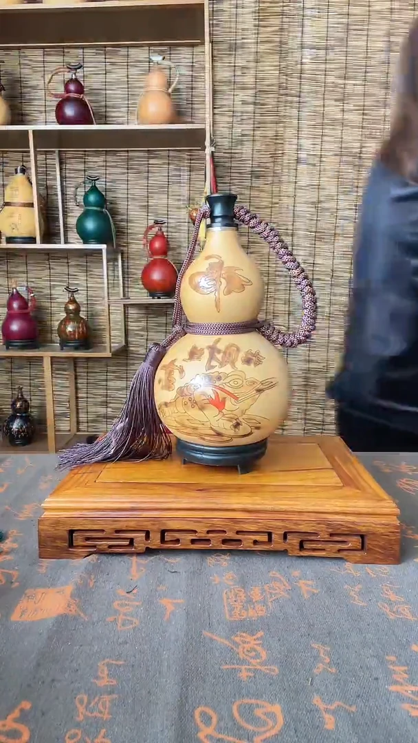 【闪购商品】17----------蜂蜡内胆