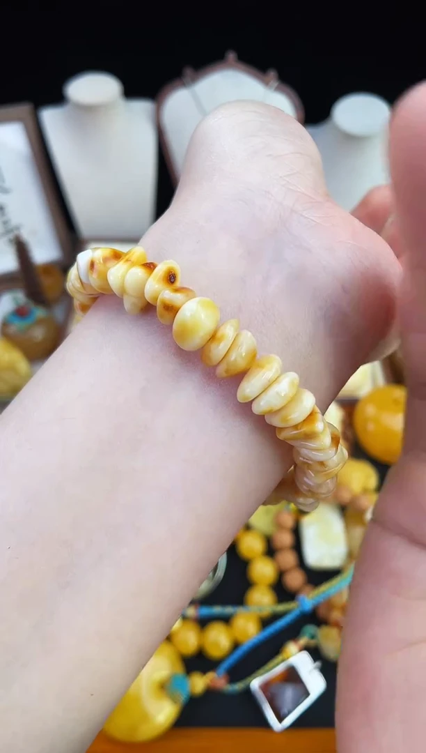 琥珀未镶嵌珠宝奇石柒月