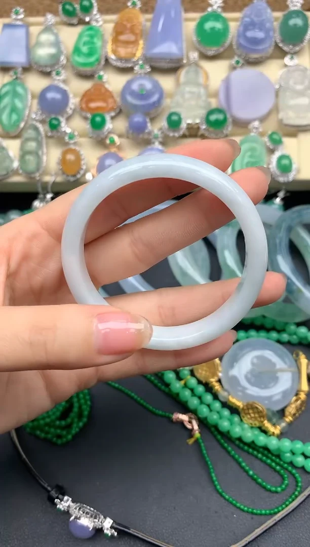 【闪购商品】翡翠手镯未镶嵌117-中国好珍宝