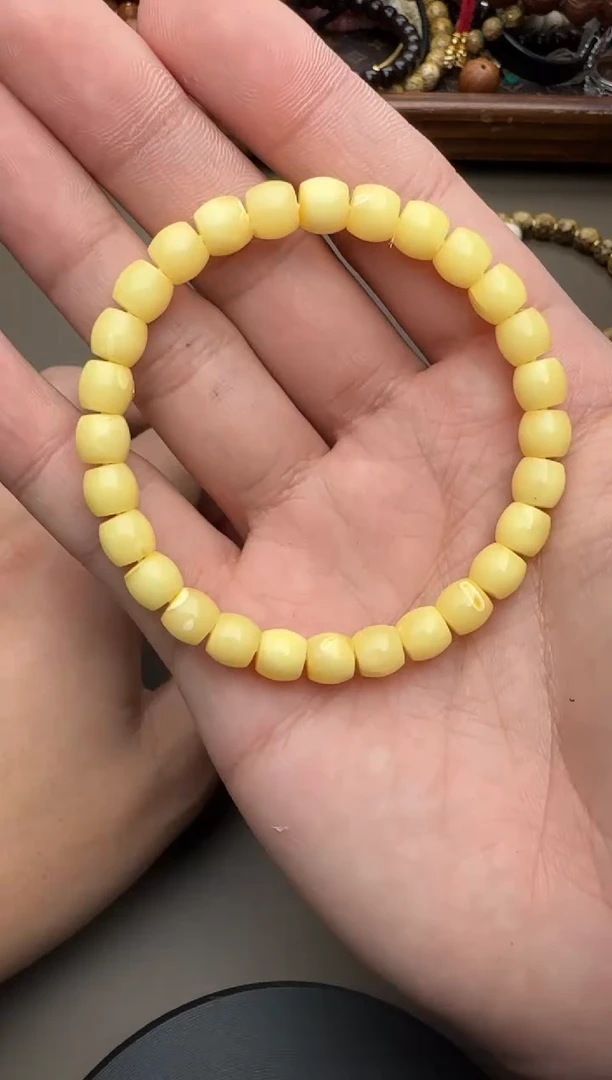 【闪购商品】蜜蜡裸石未镶嵌蜜蜡手串