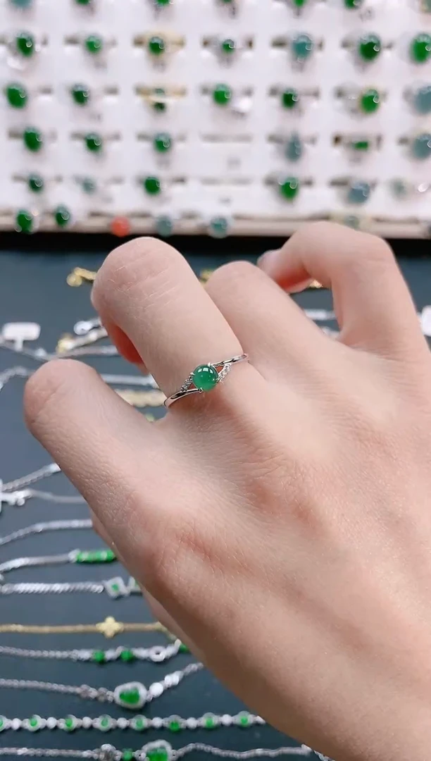 【闪购商品】翡翠戒指银S925镶嵌天然翡翠