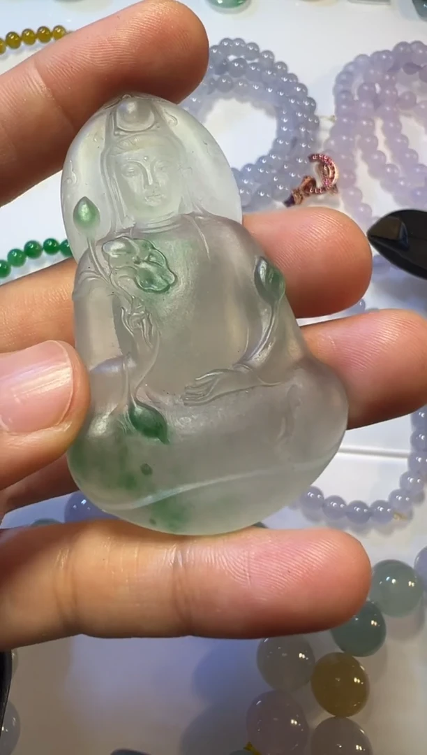 未镶嵌定制翡翠素衣
