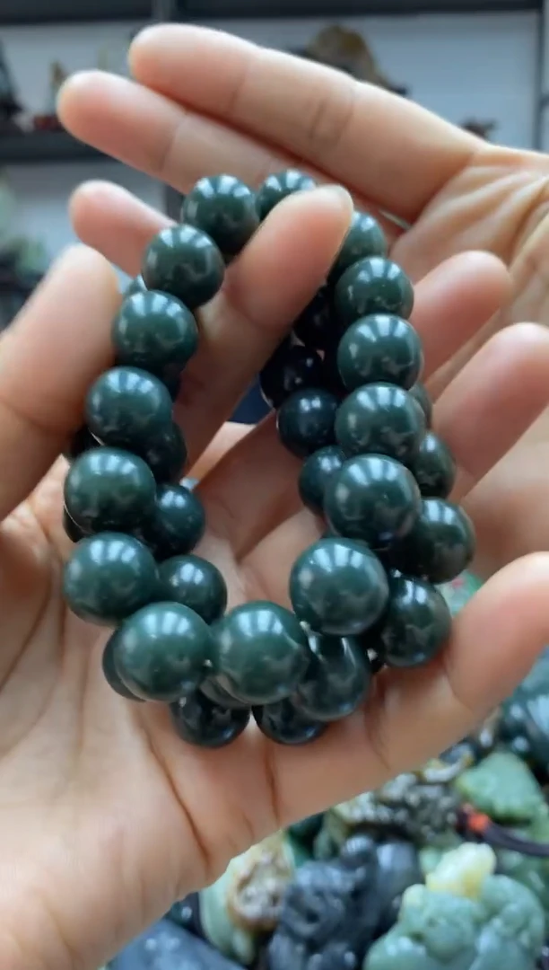 【闪购商品】和田玉手串未镶嵌14拍一发一，多样性发货
