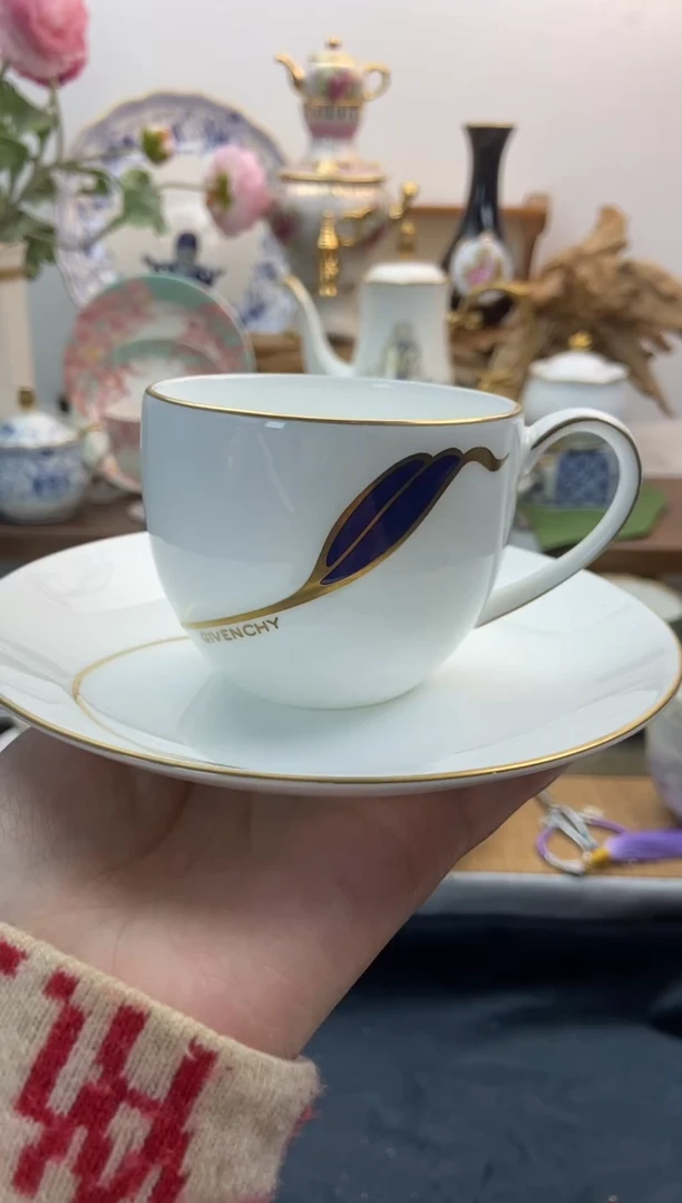 瓷片全新纪梵xi咖啡杯谨慎参拍，防伪帖撕毁无售后