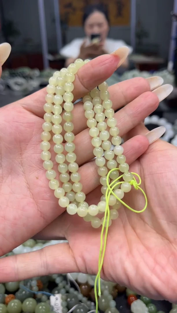 手串未镶嵌和田玉新疆若羌黄口项链