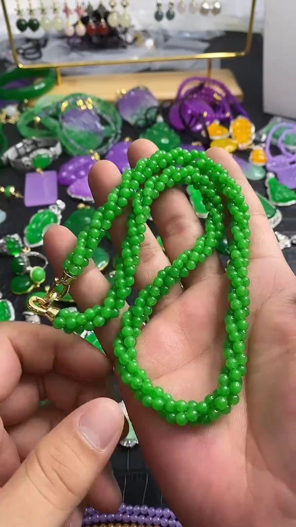 颈饰未镶嵌翡翠S014