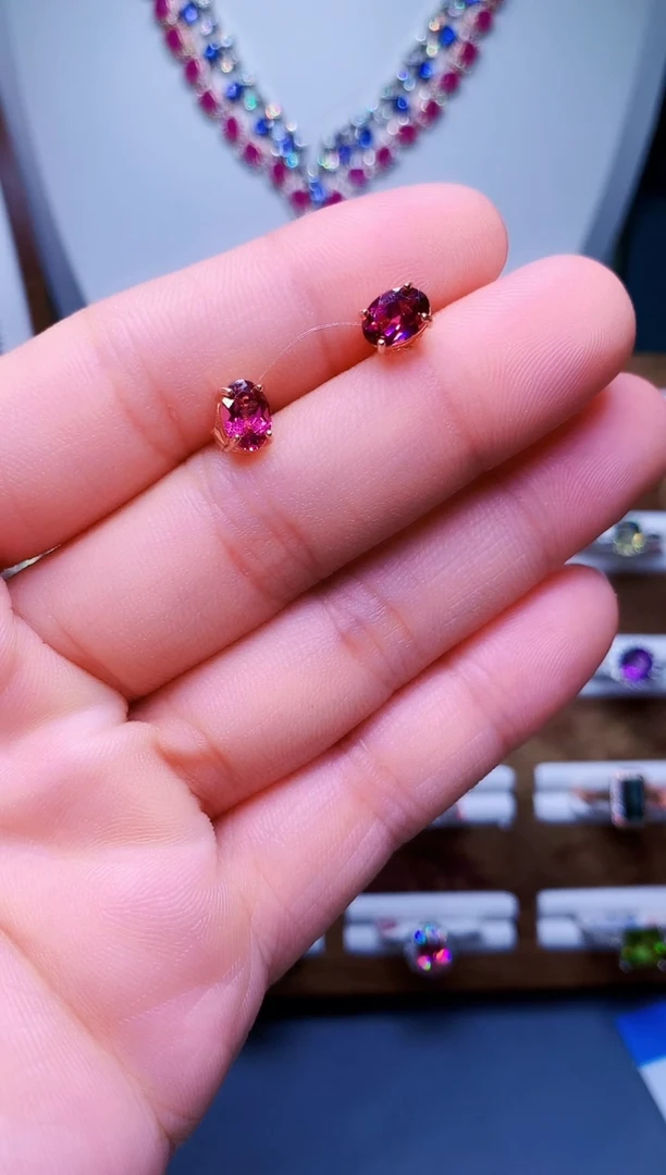 【闪购商品】石榴石耳饰银S925镶嵌92-27