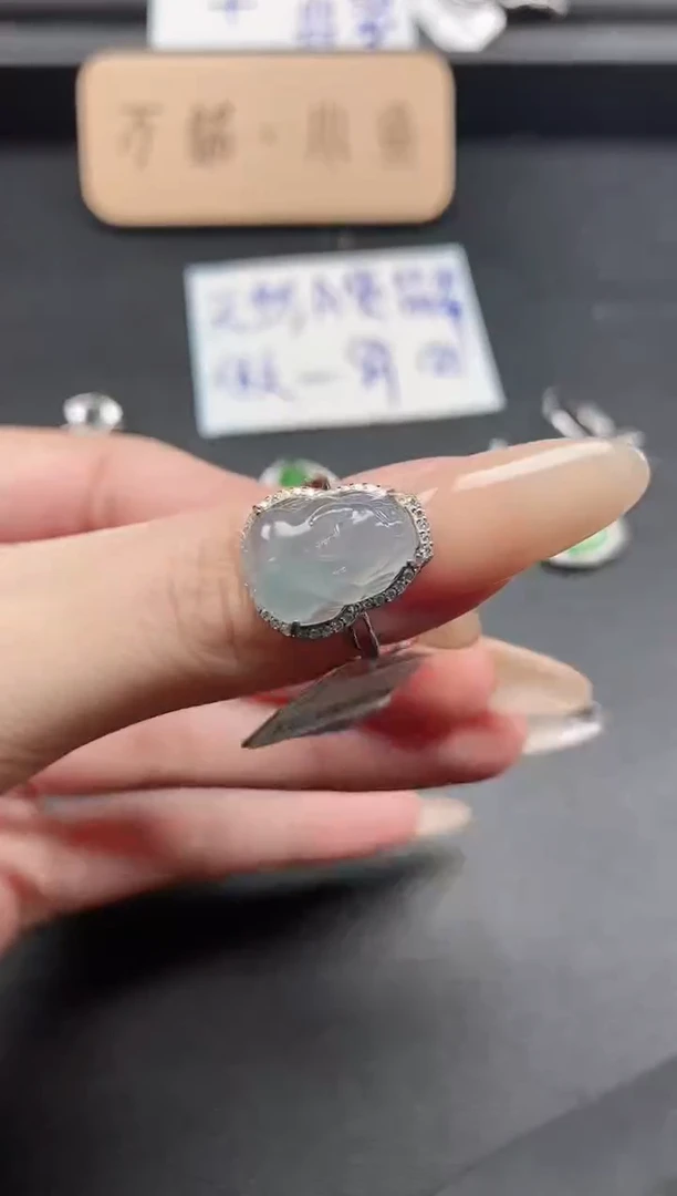 银S925镶嵌戒指翡翠51511