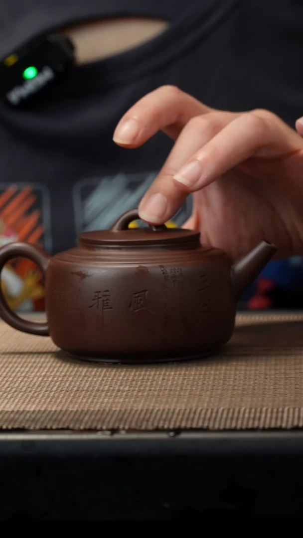 茶壶紫砂老紫泥刻绘175CC