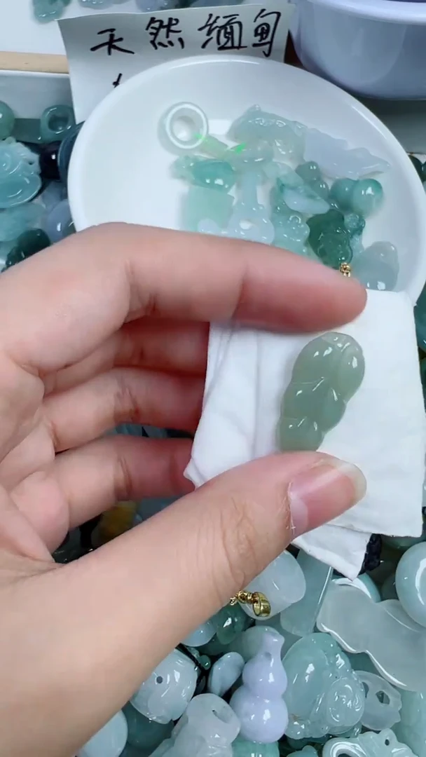 散珠翡翠98号链接，A货翡翠