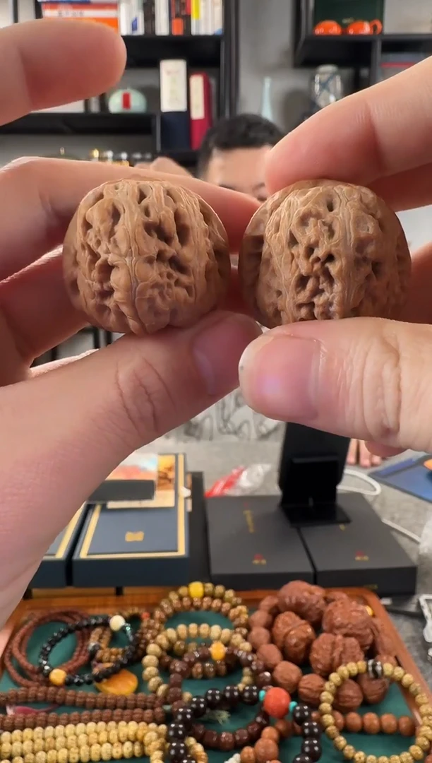 把件文玩核桃D8331元宝核桃36mm左右