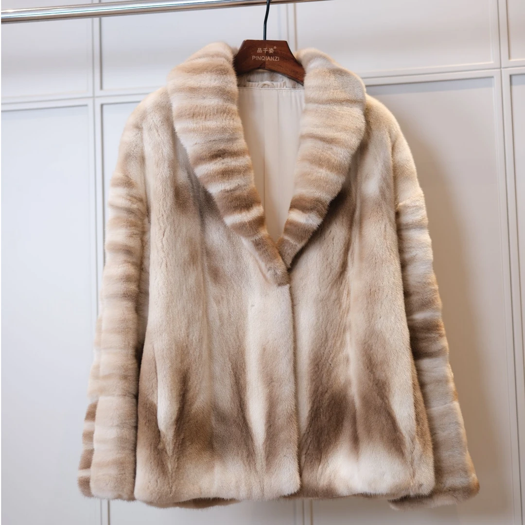 品千姿 大理石青果领中长水貂原色小母貂抽刀1033