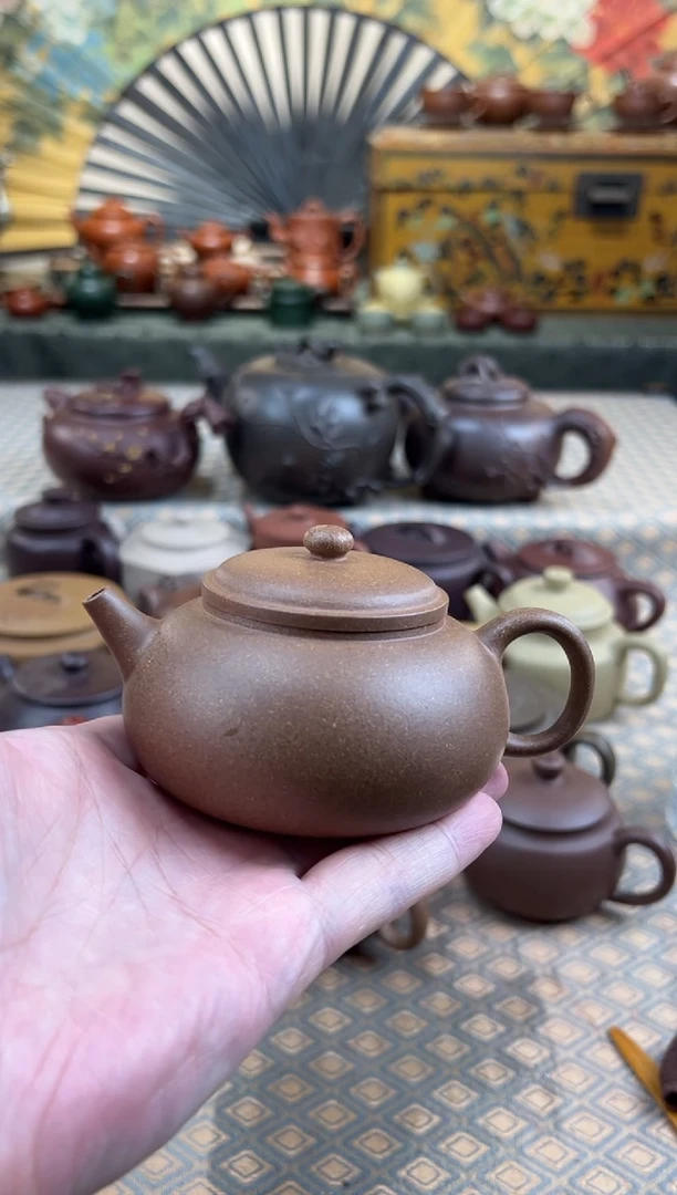 茶壶紫砂点****）段泥秋月壶180CC