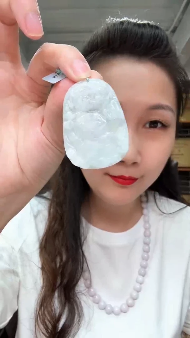 颈饰未镶嵌翡翠挂件