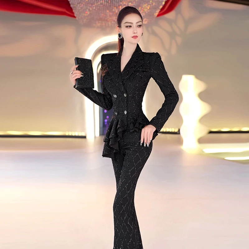 秋季减龄职业套装2025新款双排扣裙摆上衣微喇叭裤两件套