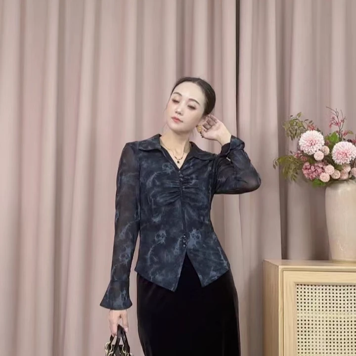 美式复古甜辣风v领扎染新款设计感小众短款上衣831
