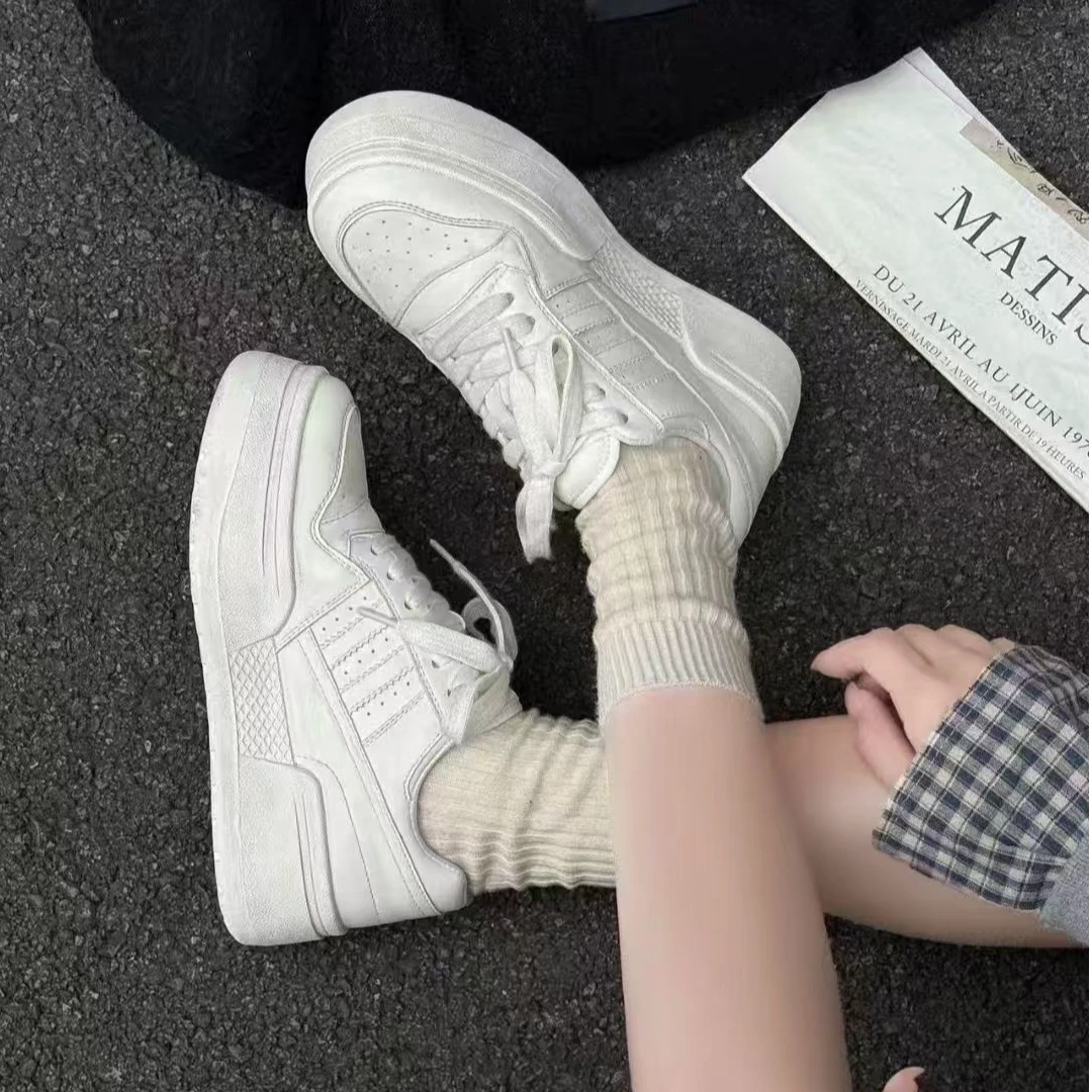 欧货真皮品质休闲擦色做旧休闲板鞋女鞋