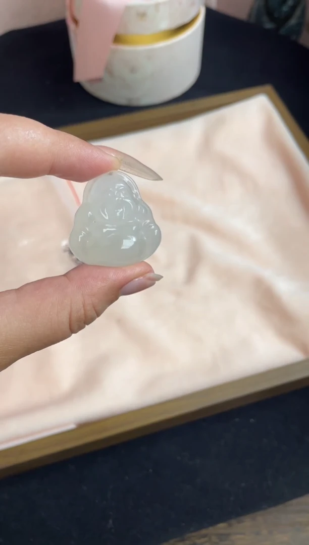 石英质玉手镯未镶嵌佛公