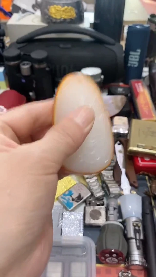 瓷片闪购商品 如图所示