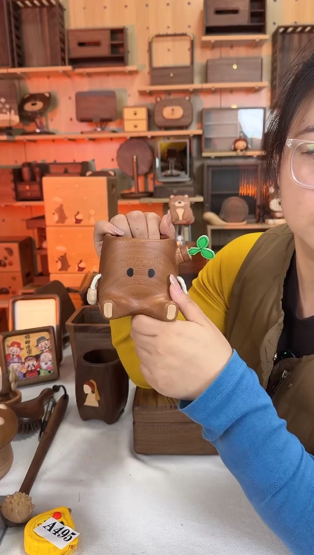 木乌檀木实木树桩笔筒特价