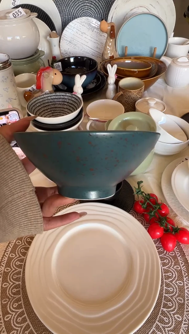 新骨瓷072瑕疵岩星绿6寸斗笠碗