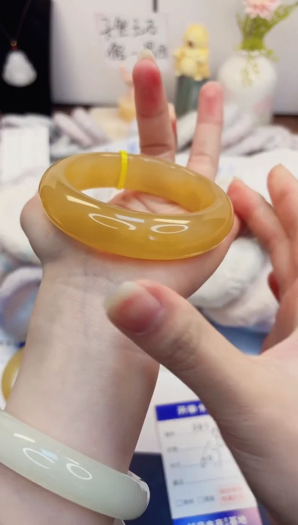 【闪购商品】石英质玉手镯未镶嵌381-财气镯-圈口60