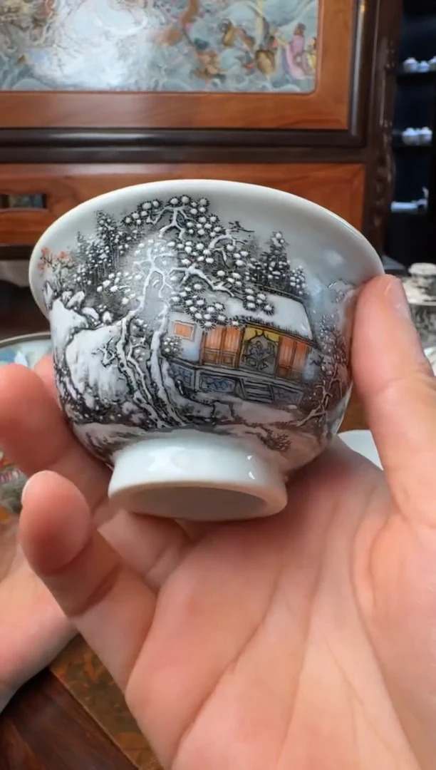 手绘墨彩雪景压手杯