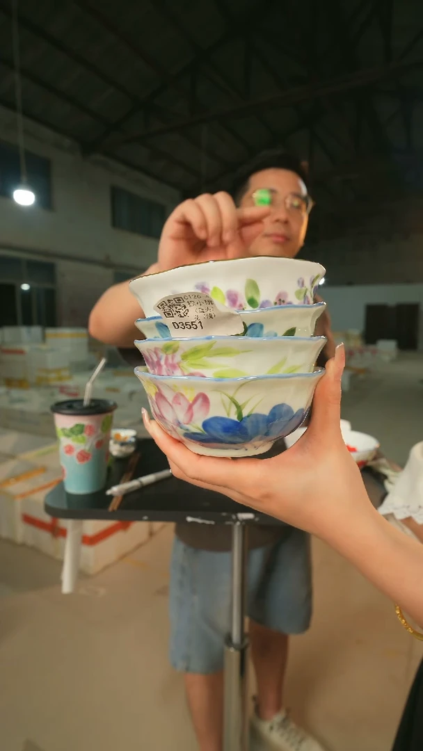 陶瓷景德镇高温釉下手绘陶瓷