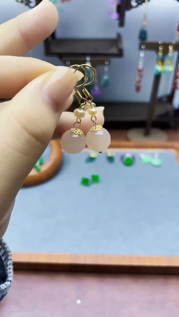 未镶嵌和田玉耳饰820000