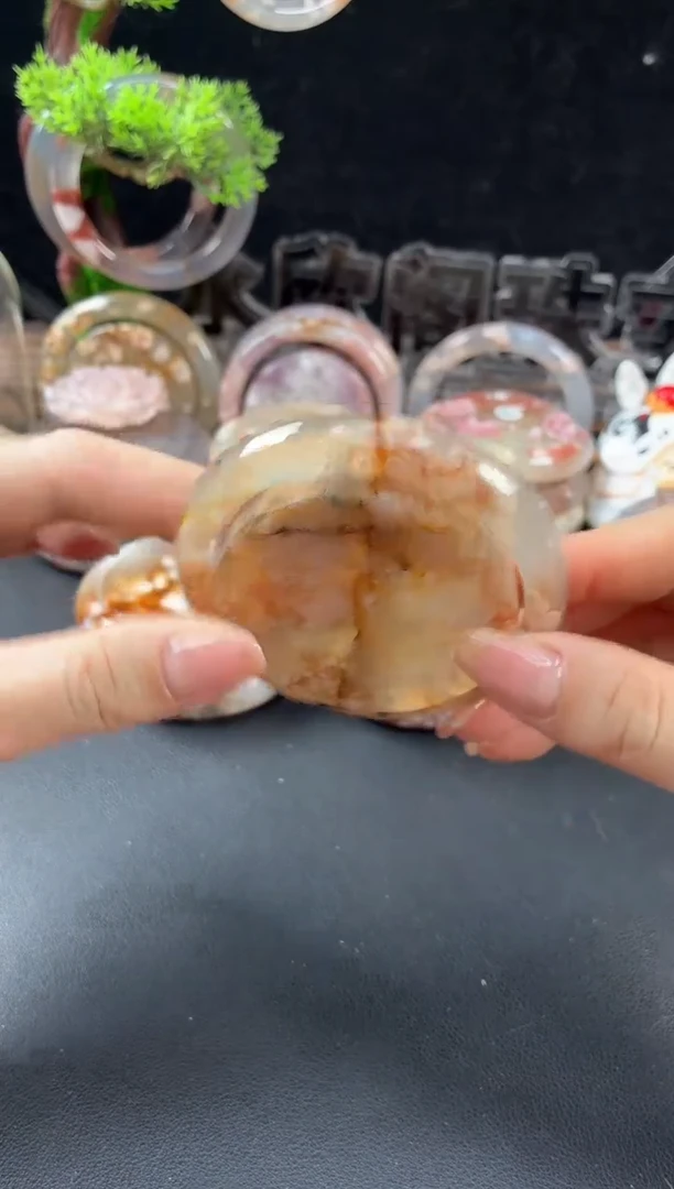 未镶嵌手镯（圆镯）石英质玉55