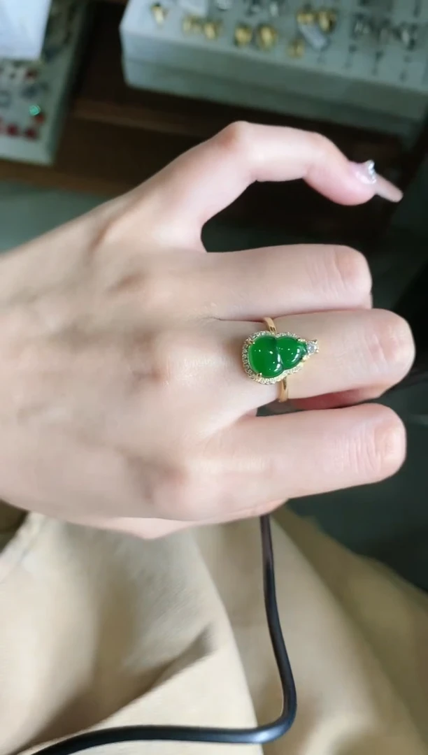 【闪购商品】翡翠戒指银S925镶嵌51151