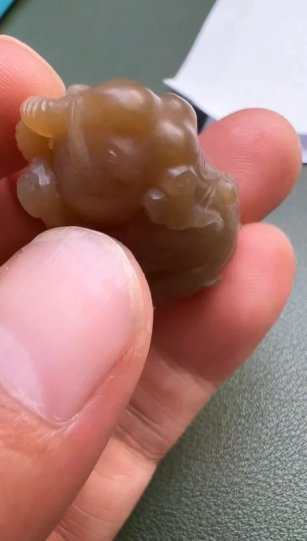 和田玉未镶嵌颈饰和田玉颈饰