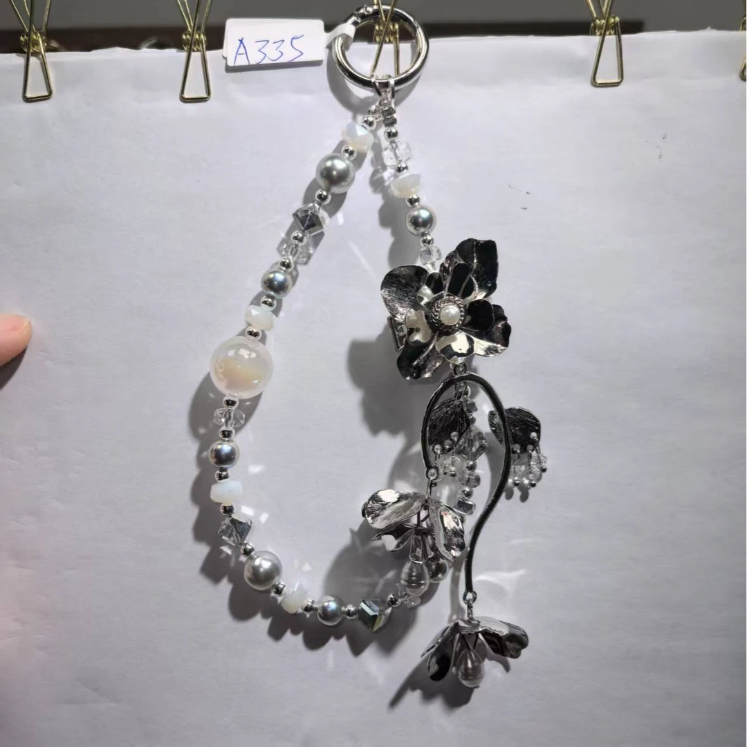 春季新款DIY手作A335-灰色系银花绽放手机链