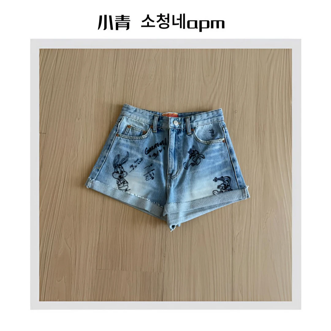 韩国东大门 公鸡/刺绣小兔子卷边牛仔短裤