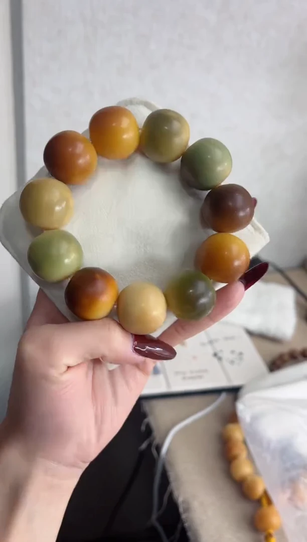 【闪购商品】菩提根/象牙果吊坠干磨大苹果23mm手串瑕疵不补r35