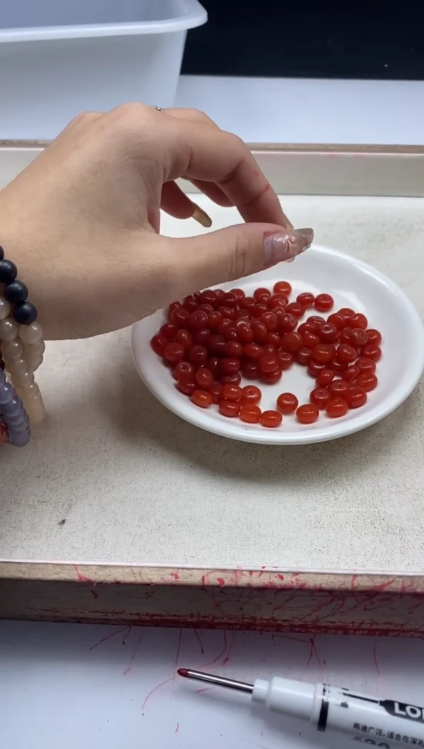 【闪购商品】玛瑙/玉髓颈饰未镶嵌w2280满肉南红算盘8*5mm*20颗