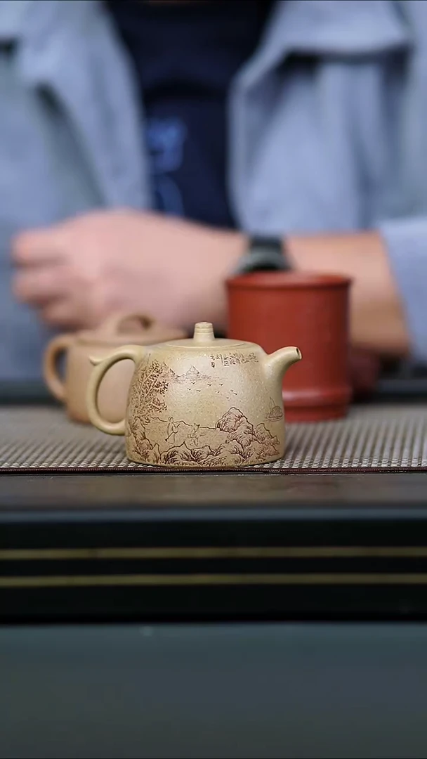 茶壶紫砂半手梨皮本绿山水井栏220cc