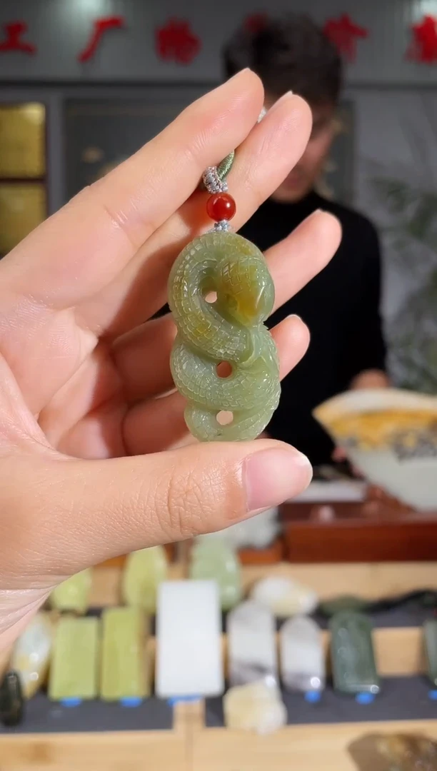 【闪购商品】和田玉颈饰未镶嵌拍一发一 多样性发货