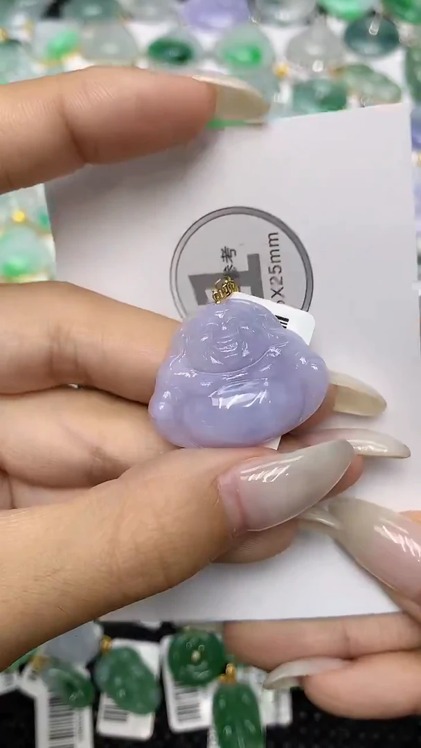颈饰18K金镶嵌翡翠1